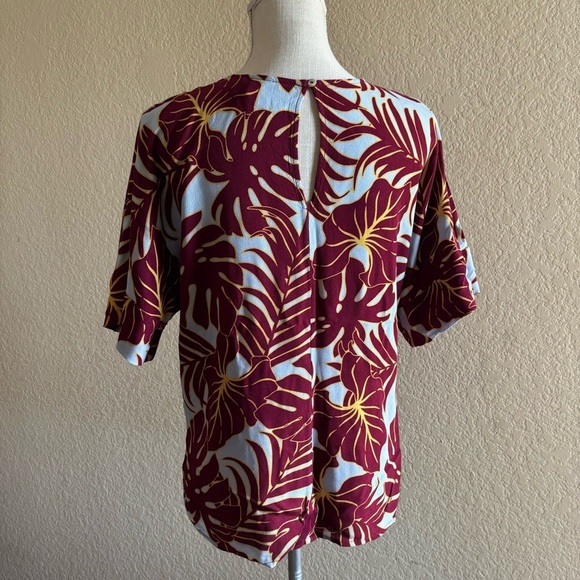 H&M tropical floral print blouse Size 8 - Picture 4 of 5